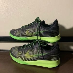 Boys Nike Kobe Mentality II Volt Black 818952-006